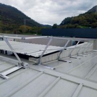 Garde-corps sur bac acier